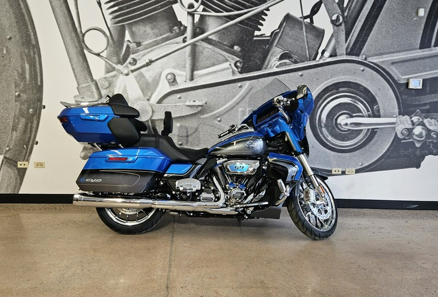 2026 CVO Street Glide Limited FLHXLSE