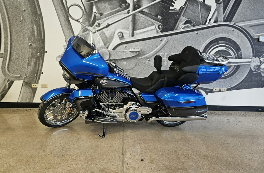 2026 CVO Street Glide Limited FLHXLSE