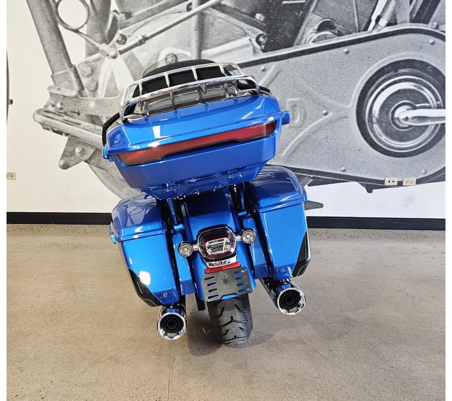2026 CVO Street Glide Limited FLHXLSE
