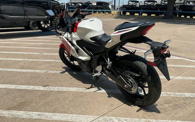 2026 Yamaha YZF R3