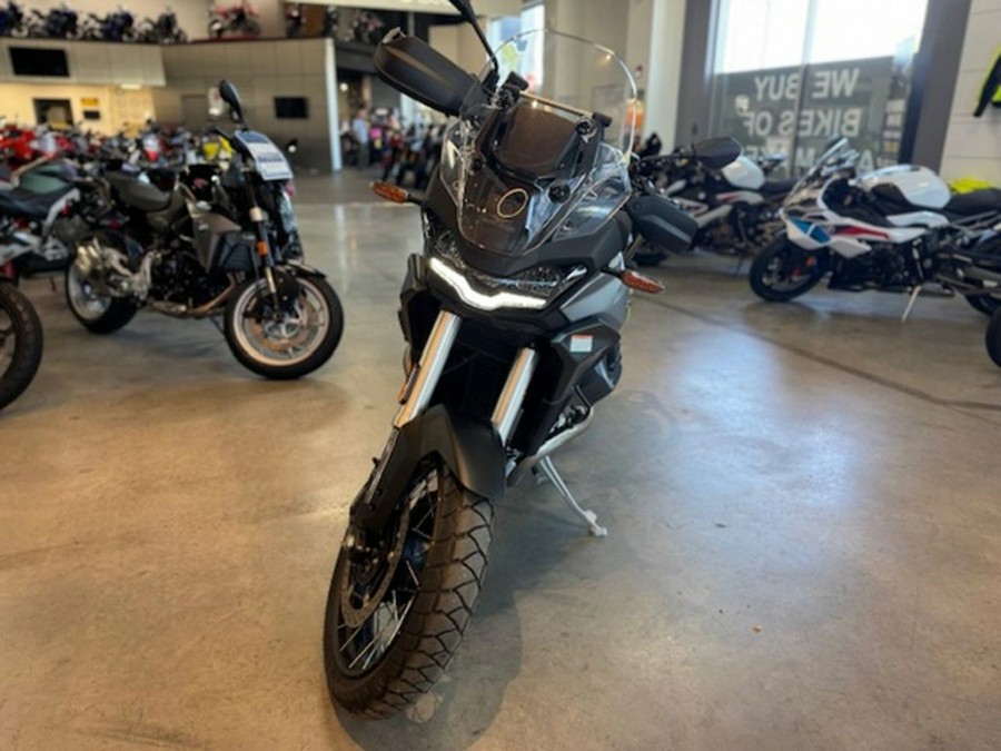 2024 Moto Guzzi Stelvio NERO VULCANO