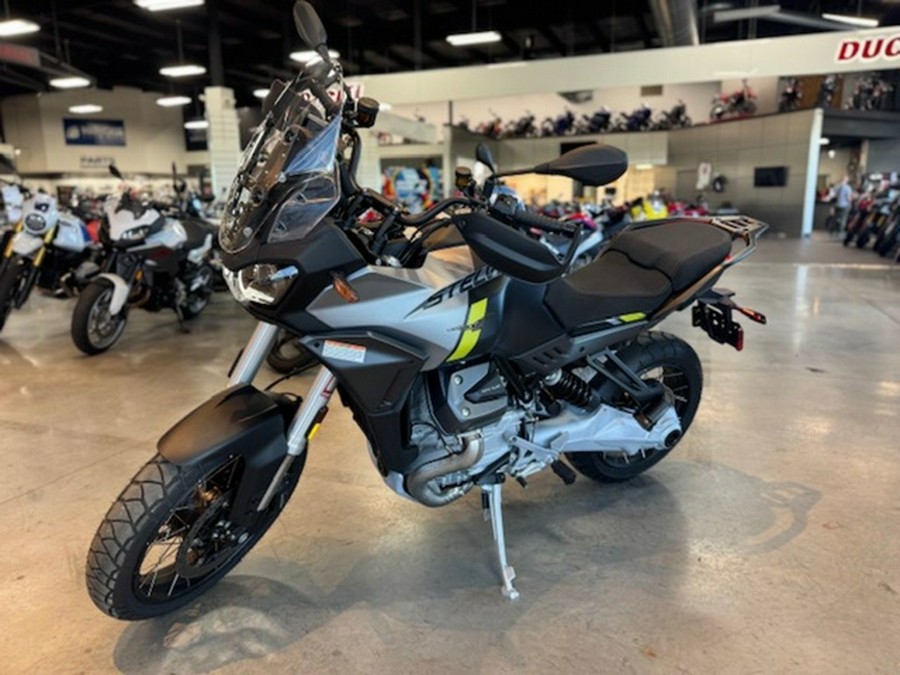 2024 Moto Guzzi Stelvio NERO VULCANO