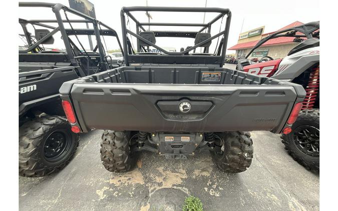 2023 Can-Am DEF MAX BASE 62 HD7