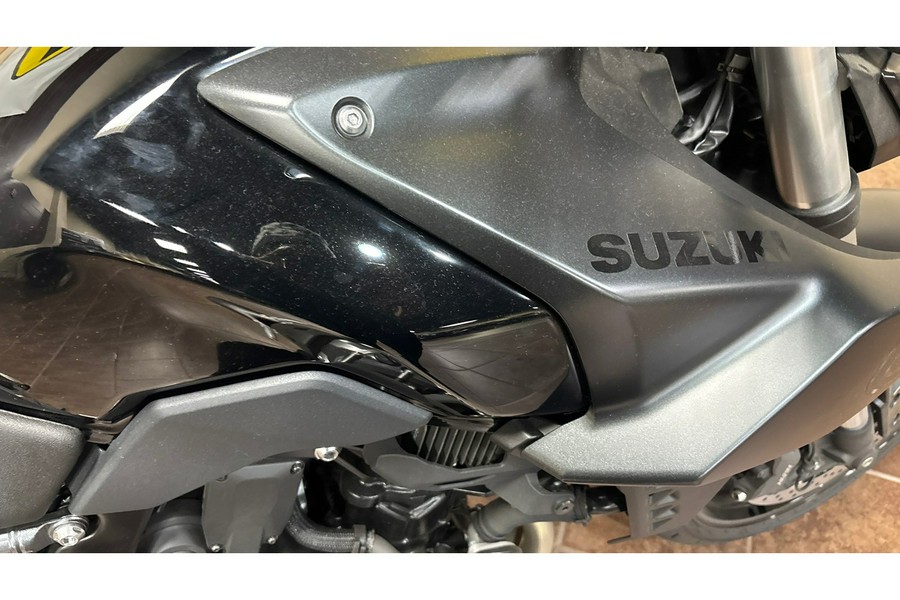 2023 Suzuki GSX-8S