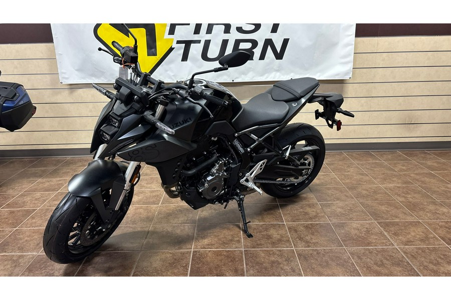 2023 Suzuki GSX-8S