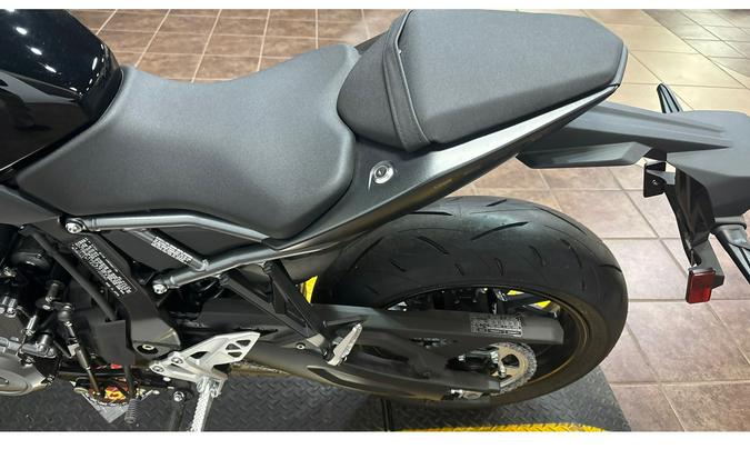 2023 GSX-8S - Suzuki