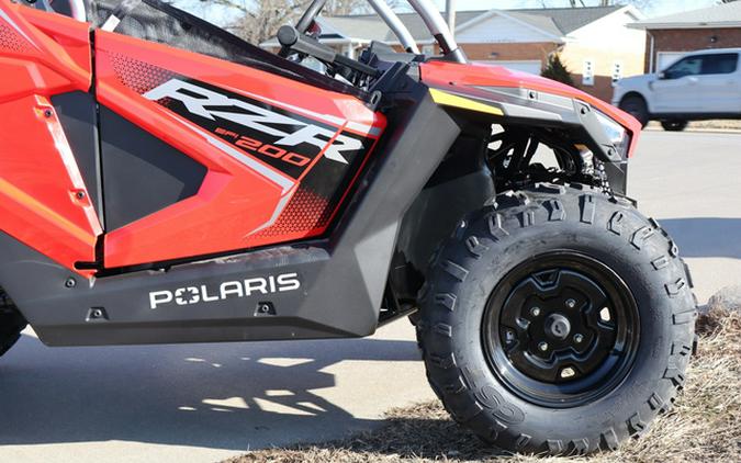 2026 Polaris RZR 200 EFI
