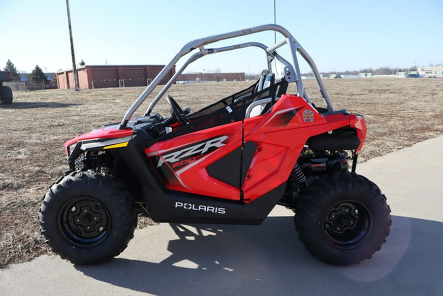 2026 Polaris RZR 200 EFI