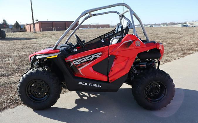 2026 Polaris RZR 200 EFI