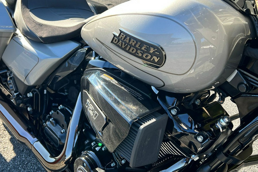 2023 Harley-Davidson FLHXSE - CVO Street Glide