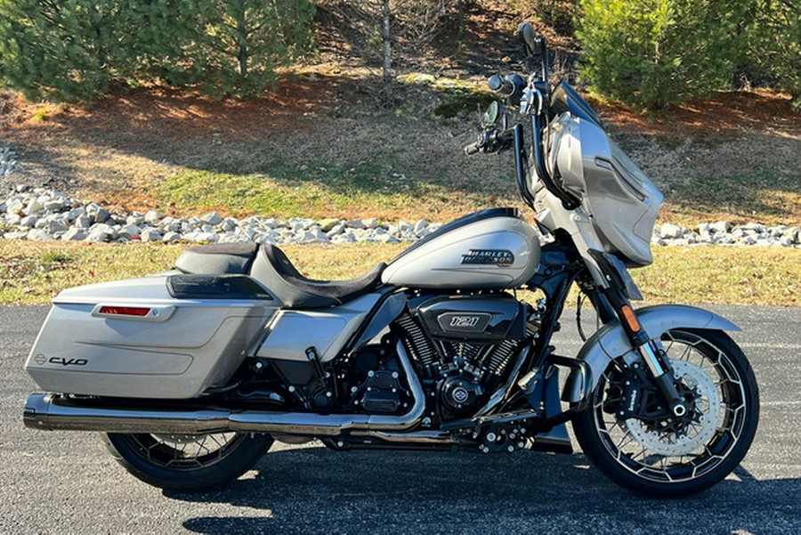2023 Harley-Davidson FLHXSE - CVO Street Glide