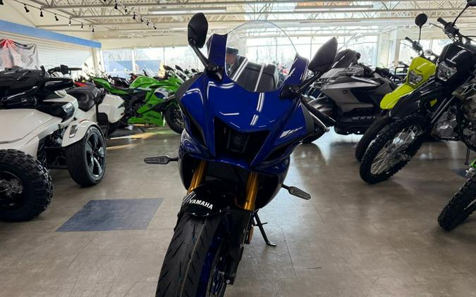 2025 Yamaha YZF-R7