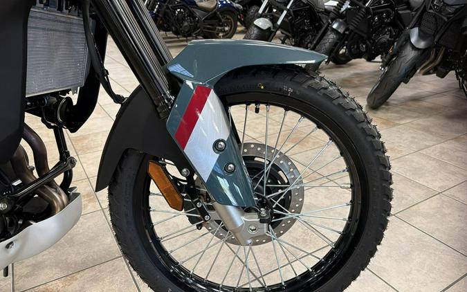 2026 Kawasaki KLE500 SE ABS
