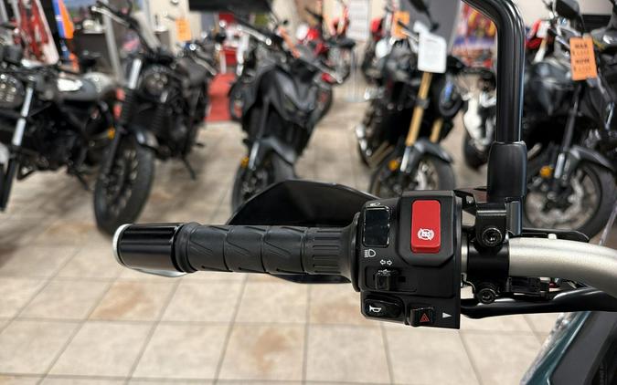 2026 Kawasaki KLE500 SE ABS