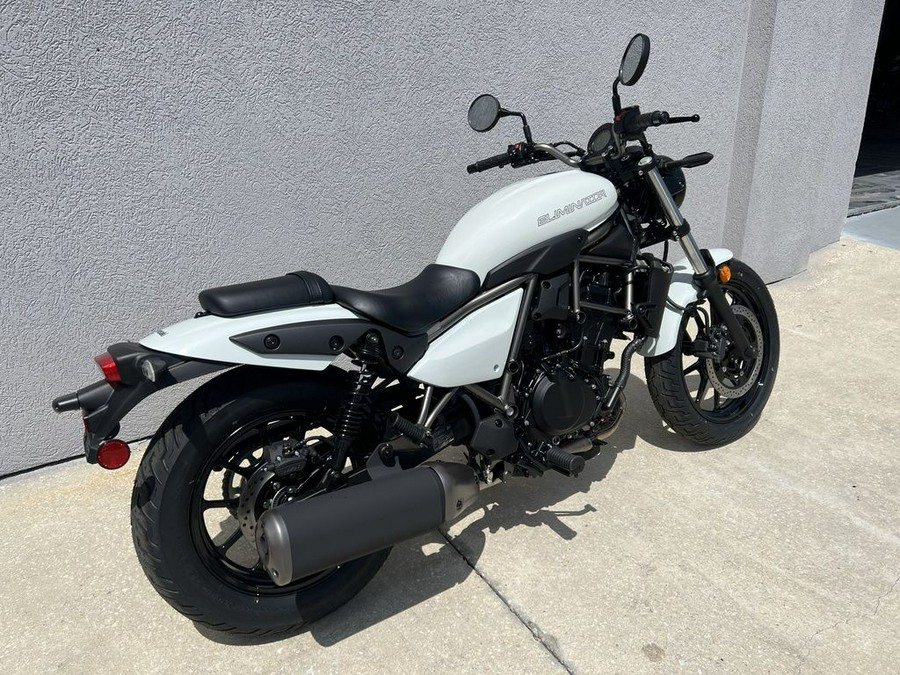 2024 Kawasaki Eliminator® Pearl Robotic White