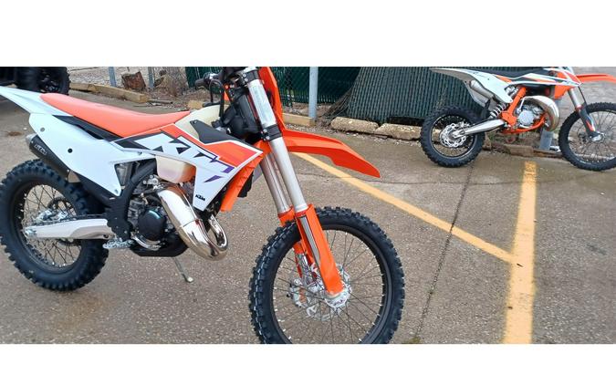 2023 KTM 125 XC