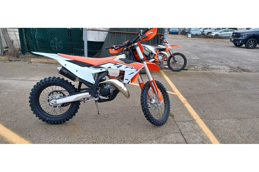 2023 KTM 125 XC