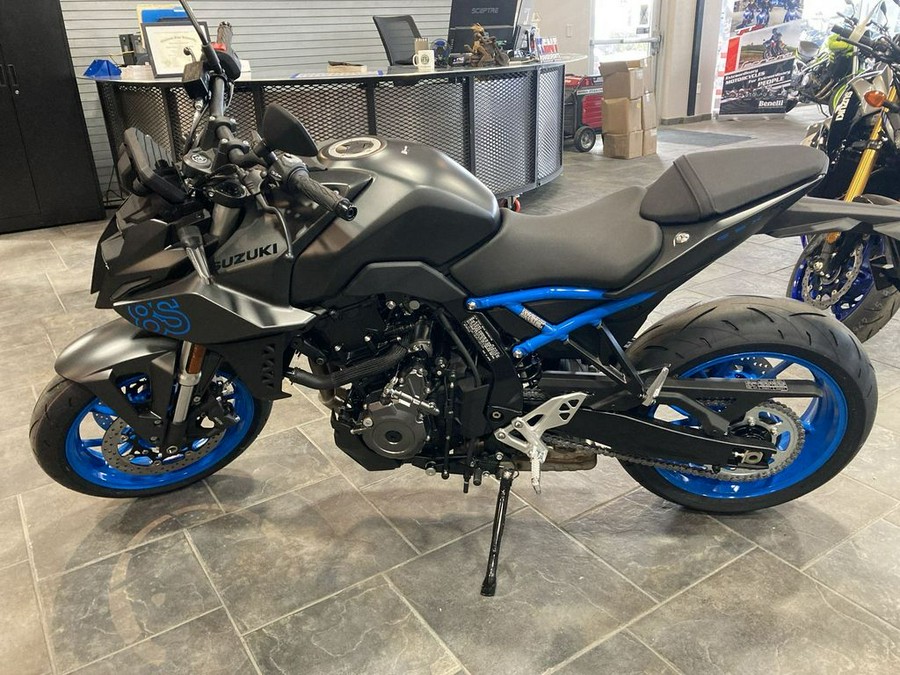 2024 Suzuki GSX 8S