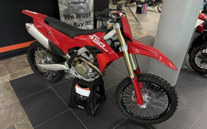 2026 Ducati Desmo450 MX