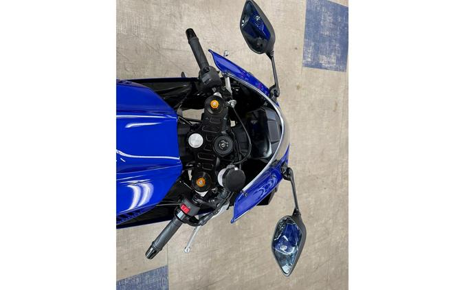2025 Yamaha YZF-R7