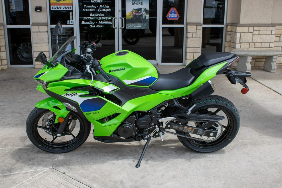 2026 KAWASAKI NINJA 500
