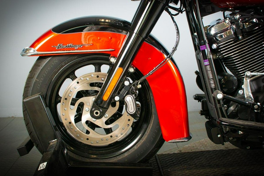 2025 Harley-Davidson Heritage Classic Whiskey Fire & Vivid Black