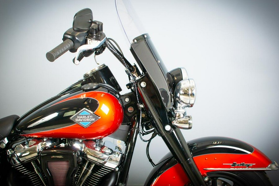 2025 Harley-Davidson Heritage Classic Whiskey Fire & Vivid Black
