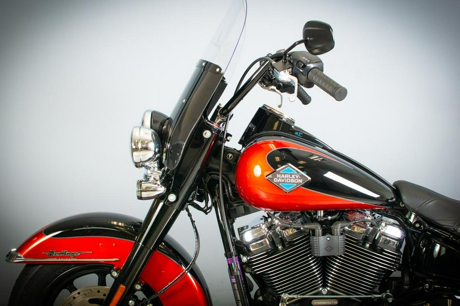 2025 Harley-Davidson Heritage Classic Whiskey Fire & Vivid Black
