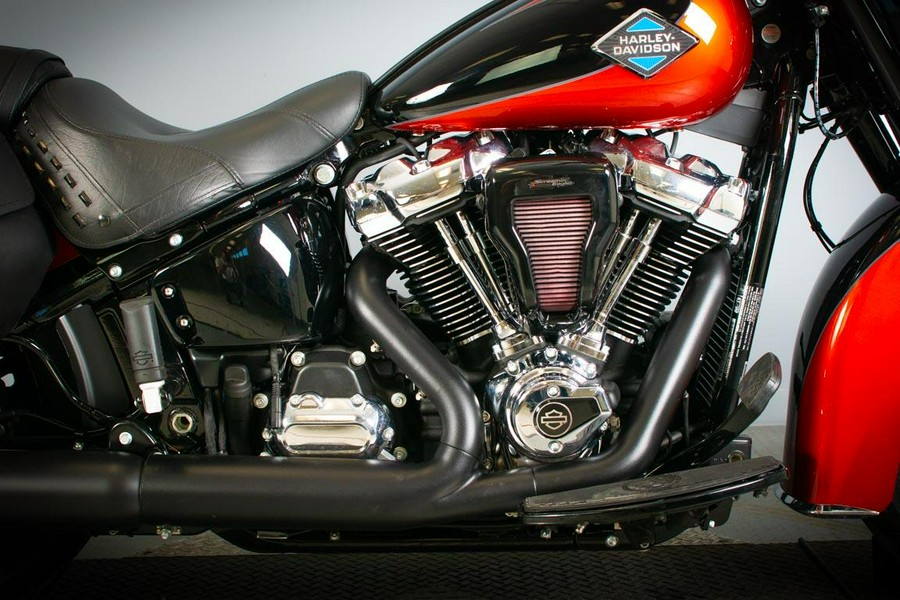 2025 Harley-Davidson Heritage Classic Whiskey Fire & Vivid Black