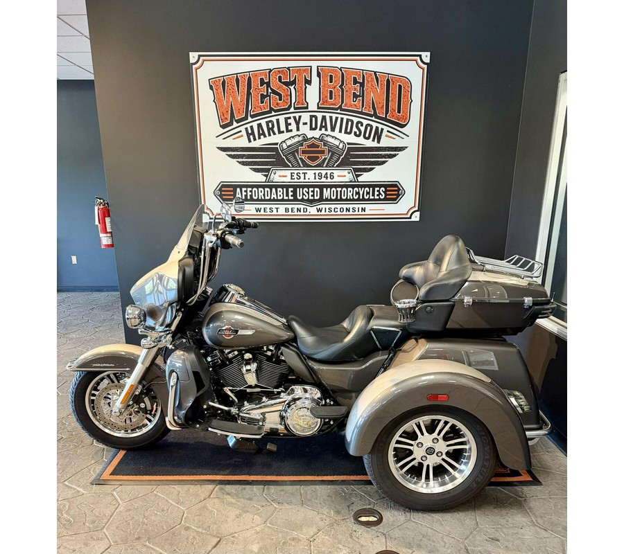 2023 Harley-Davidson Tri Glide Ultra Gray Haze/Silver Fortune