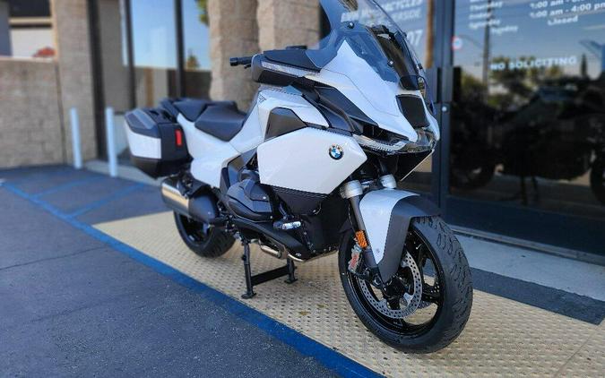 New 2026 BMW R1300RT