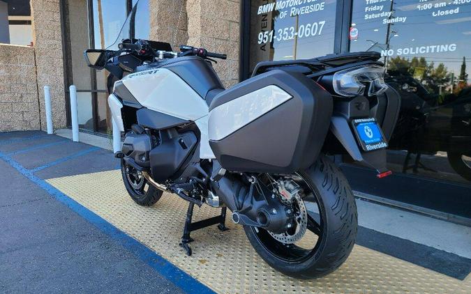 New 2026 BMW R1300RT