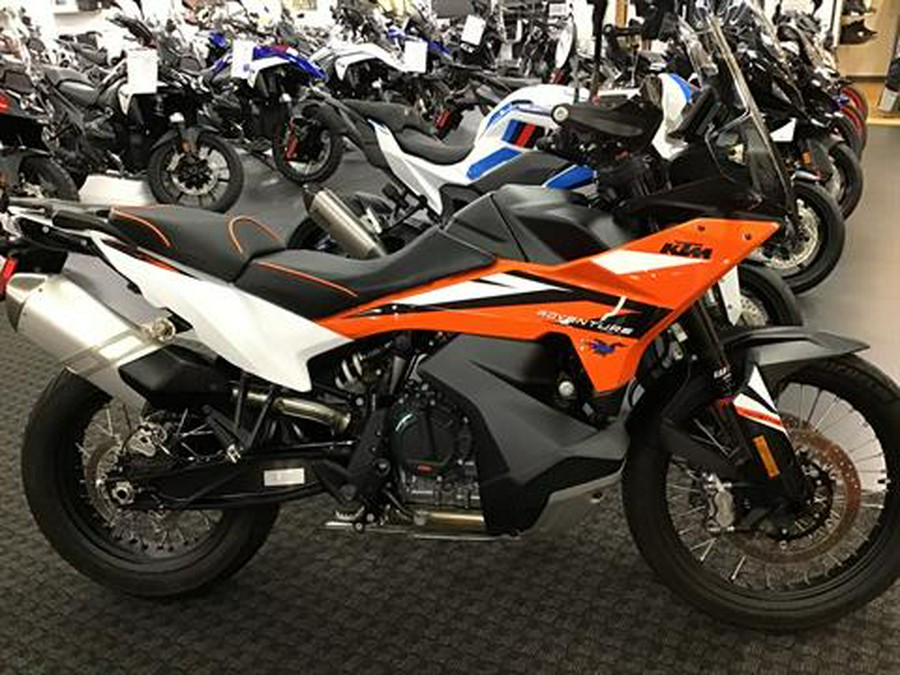 2023 KTM 890 Adventure