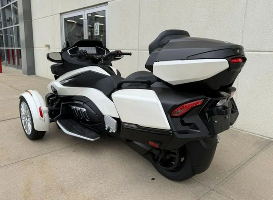2026 Can-Am Spyder RT Limited Platine