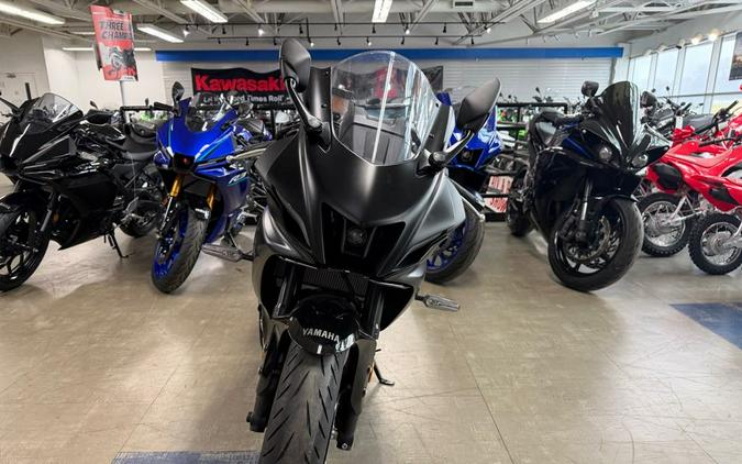 2025 Yamaha YZF-R7