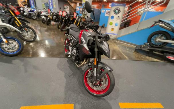 2026 Suzuki GSX-8S