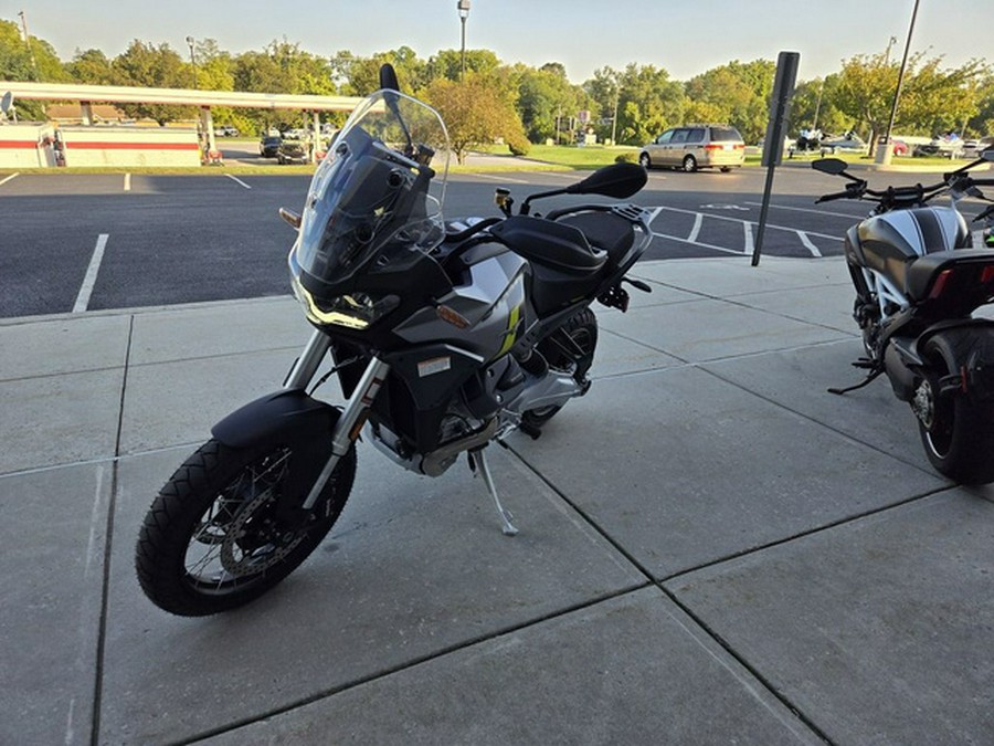 2024 Moto Guzzi Stelvio