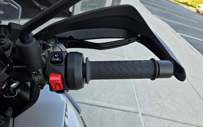 2024 Moto Guzzi Stelvio