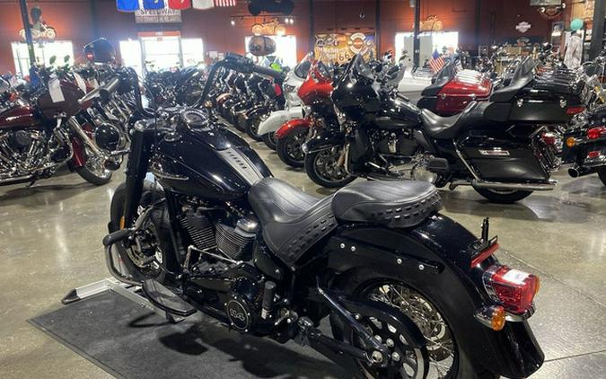 2020 Harley-Davidson FLHCS - Heritage Classic 114