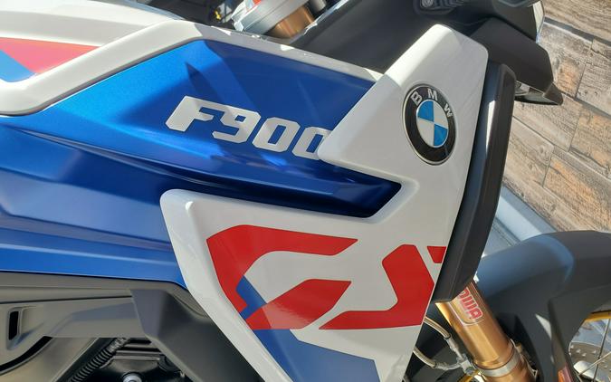 2024 BMW F 900