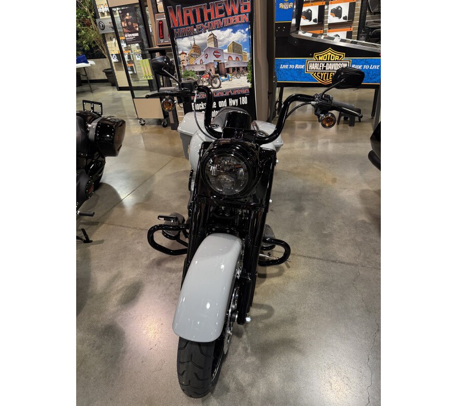 2025 Harley-Davidson Road King Special Billiard Gray