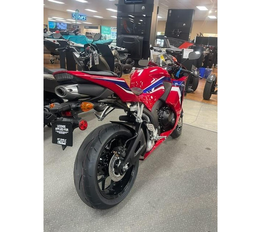 2024 Honda CBR600RR Base