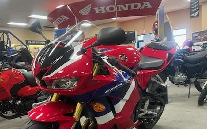 2024 Honda CBR600RR Base