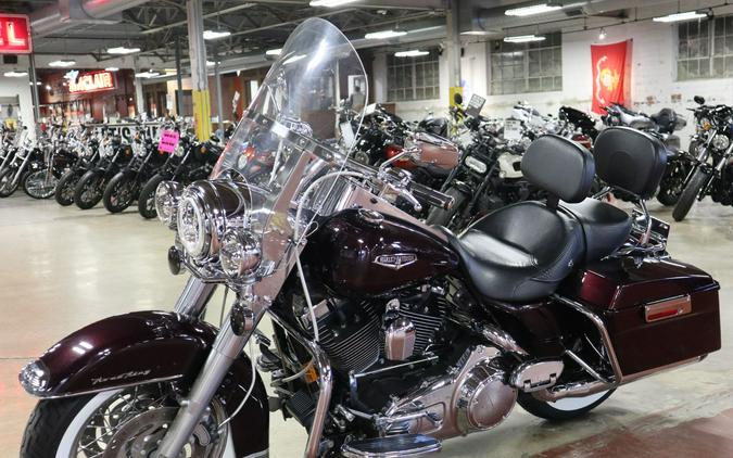 2007 Harley-Davidson FLHRC Road King® Classic