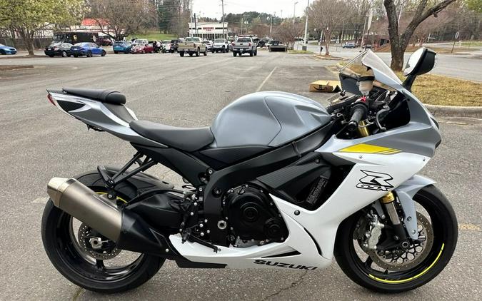 2022 Suzuki GSX-R 750