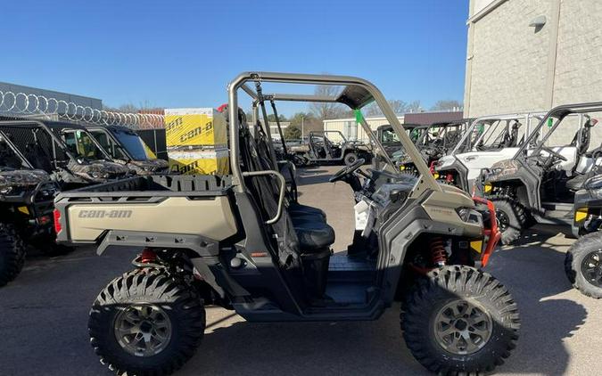 2023 Can-Am® Defender X mr HD10