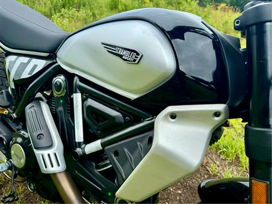 2024 Ducati Scrambler Icon