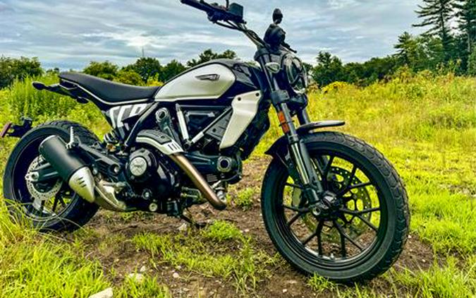 2024 Ducati Scrambler Icon