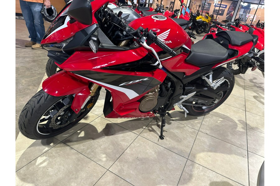 2023 Honda CBR500R ABS