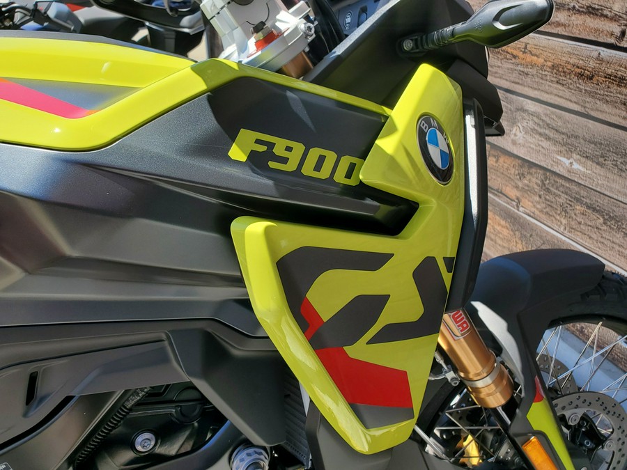 2024 BMW F 900